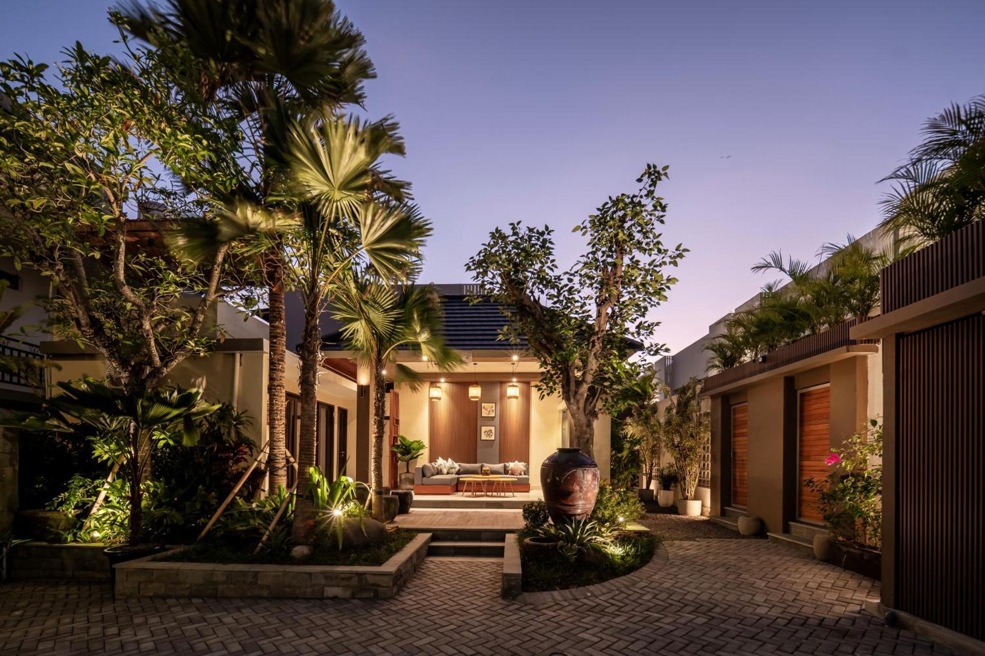 The New Moon Umalas Seminyak Exteriör bild